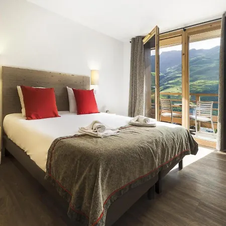 Apartment On Slopes In Les Menuires