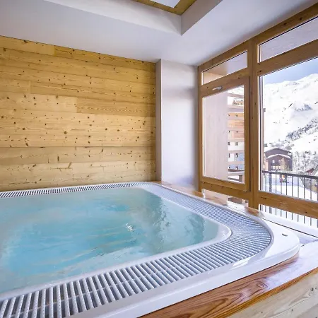 Apartment On Slopes In Les Menuires * Saint-Martin-de-Belleville